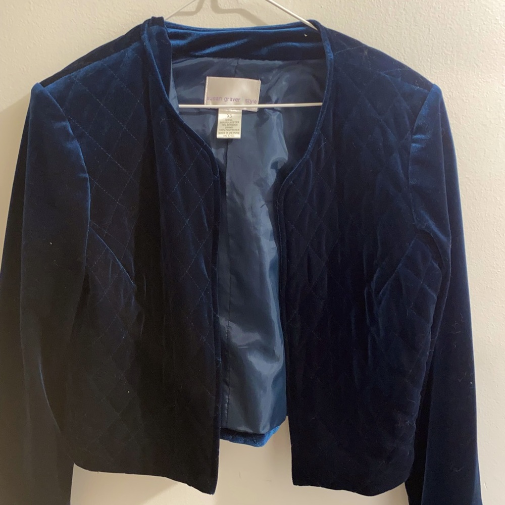Cropped Blazer - Picture 9 of 11